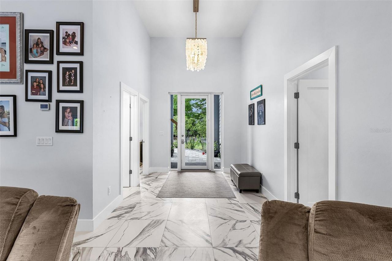 1275 Carlene Avenue , Fort Myers, FL 33901 Photo