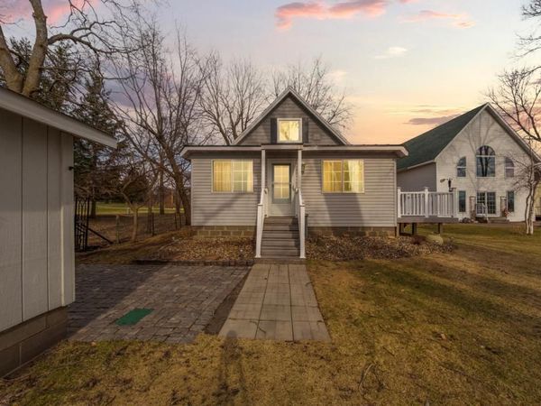 945 Reed Street N, Waterville, MN 56096