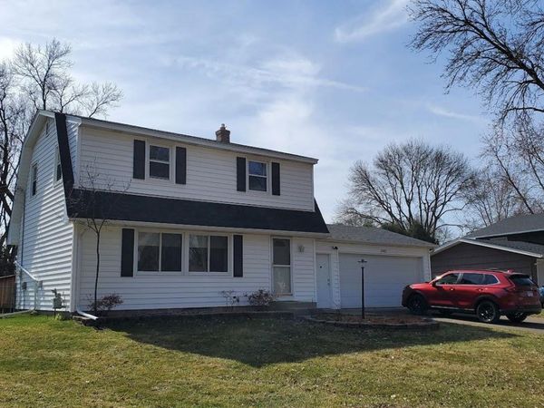 1960 Lakeaires Boulevard , White Bear Lake, MN 55110