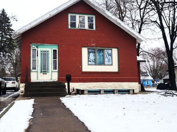 445 Central Avenue S, Milaca, MN 56353