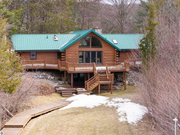 549 Cedar Shores Trail, Central Lake, MI 49622