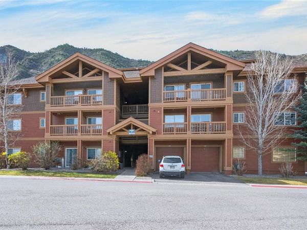 560 River View Drive , Unit 706, New Castle, CO 81647