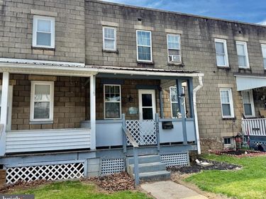 424 S WAYNE STREET, LEWISTOWN, PA 17044