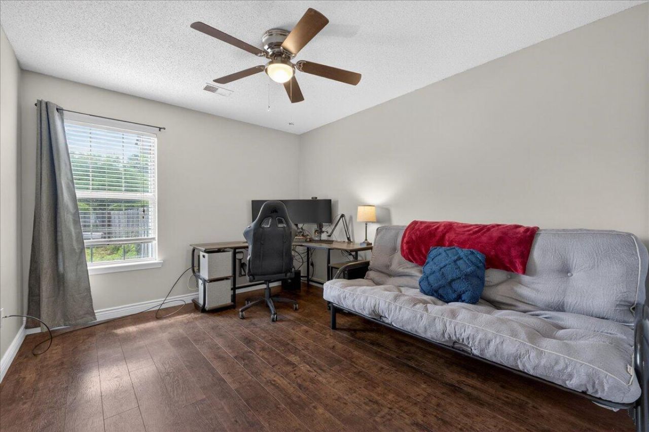 4808 Habersham Lane Photo 20