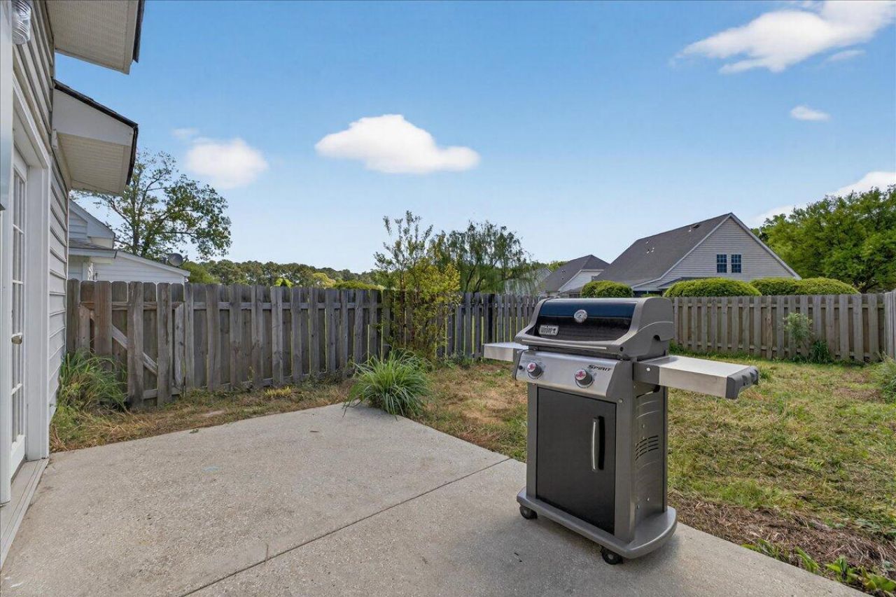 4808 Habersham Lane Photo 28