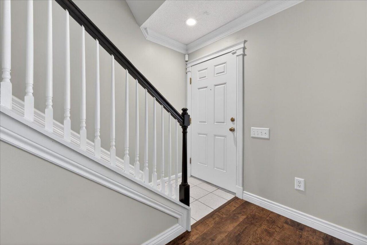 4808 Habersham Lane Photo 6