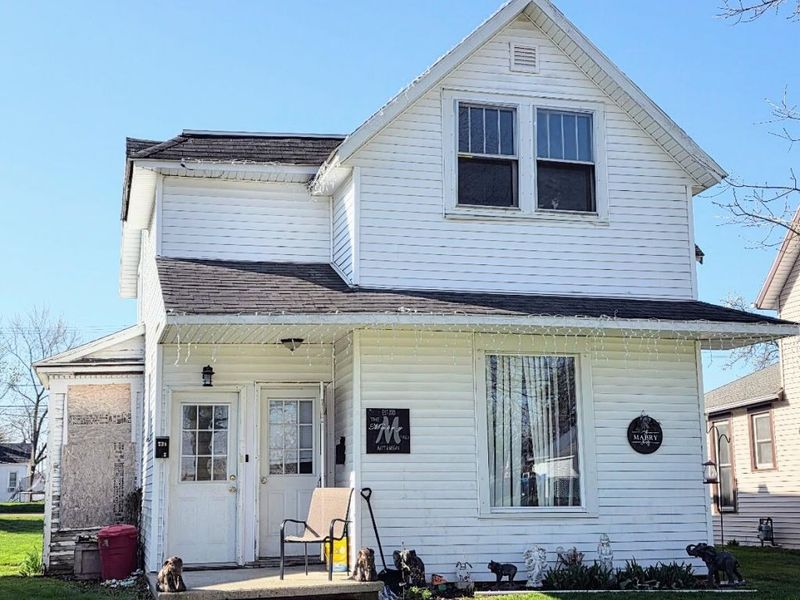 731 Columbia Street, Saint Marys, OH 45885 Photo 1