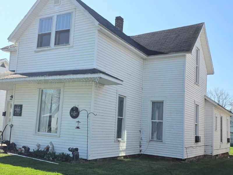 731 Columbia Street, Saint Marys, OH 45885 Photo 3