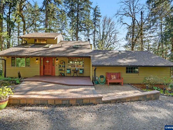 9855 Liberty Rd S, Salem, OR 97306
