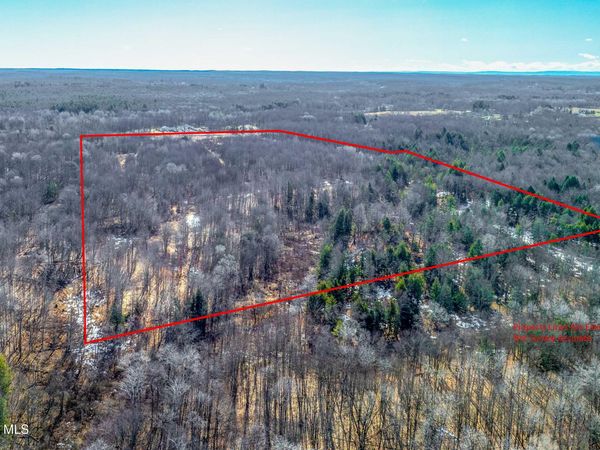 1105 County Route 38, Parish, NY 13131