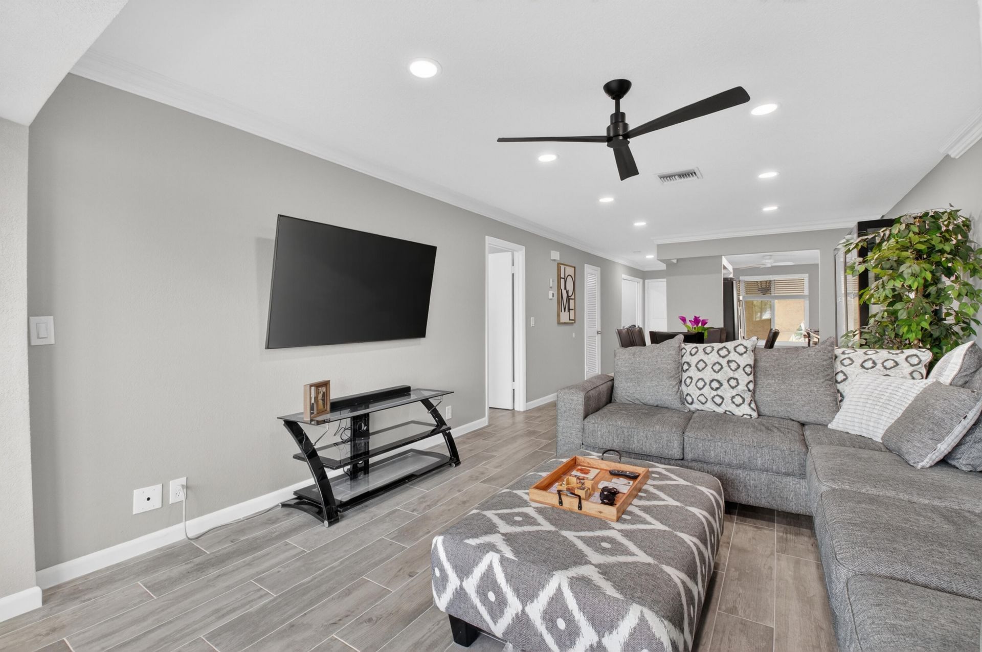 13767 Flora Place, Delray Beach, FL 33484 Photo