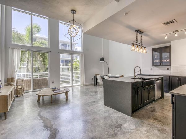 108 Lake Avenue, Unit 202, Lake Worth Beach, FL 33460