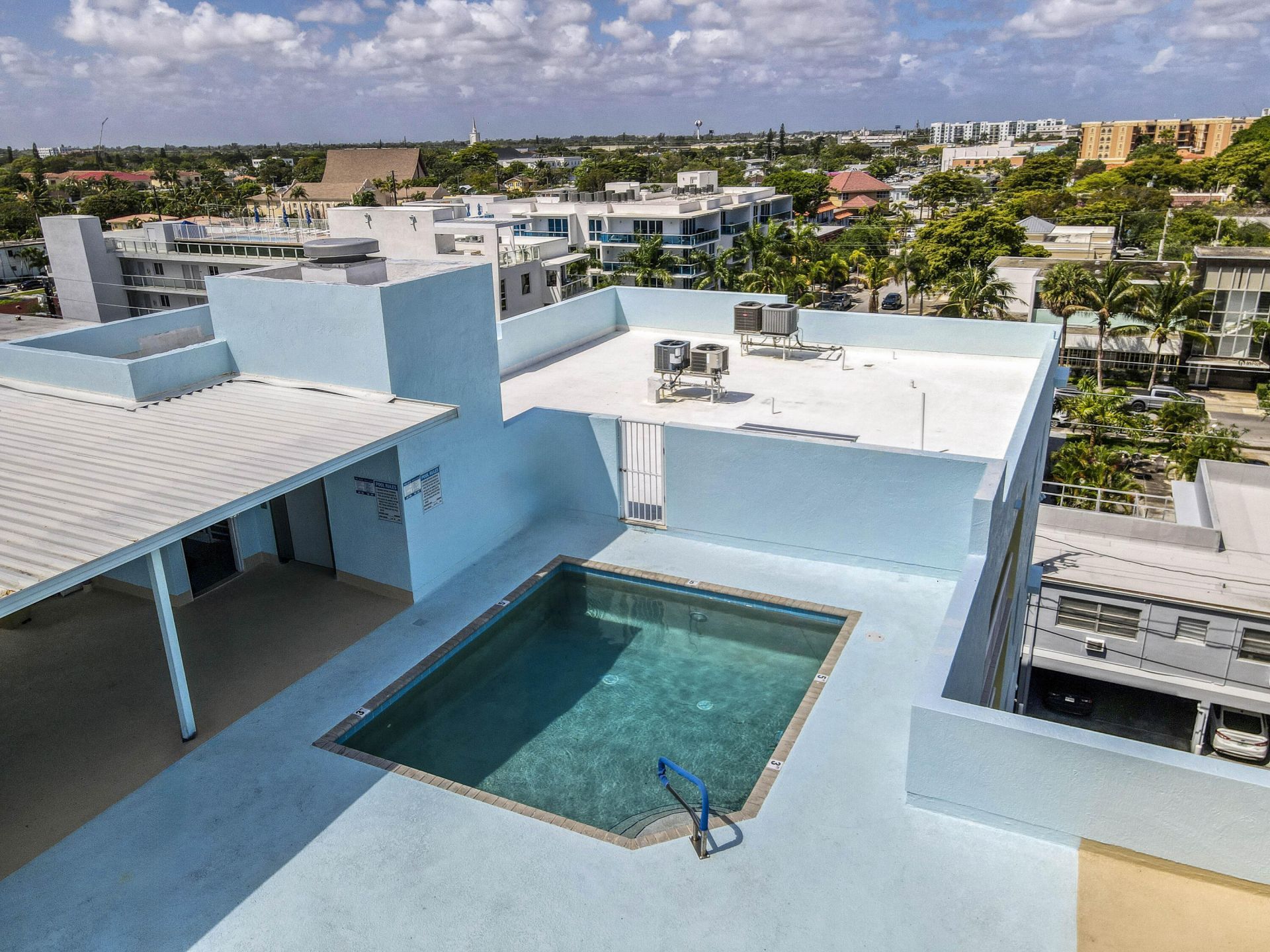 108 Lake Avenue, Unit 202, Lake Worth Beach, FL 33460 Photo