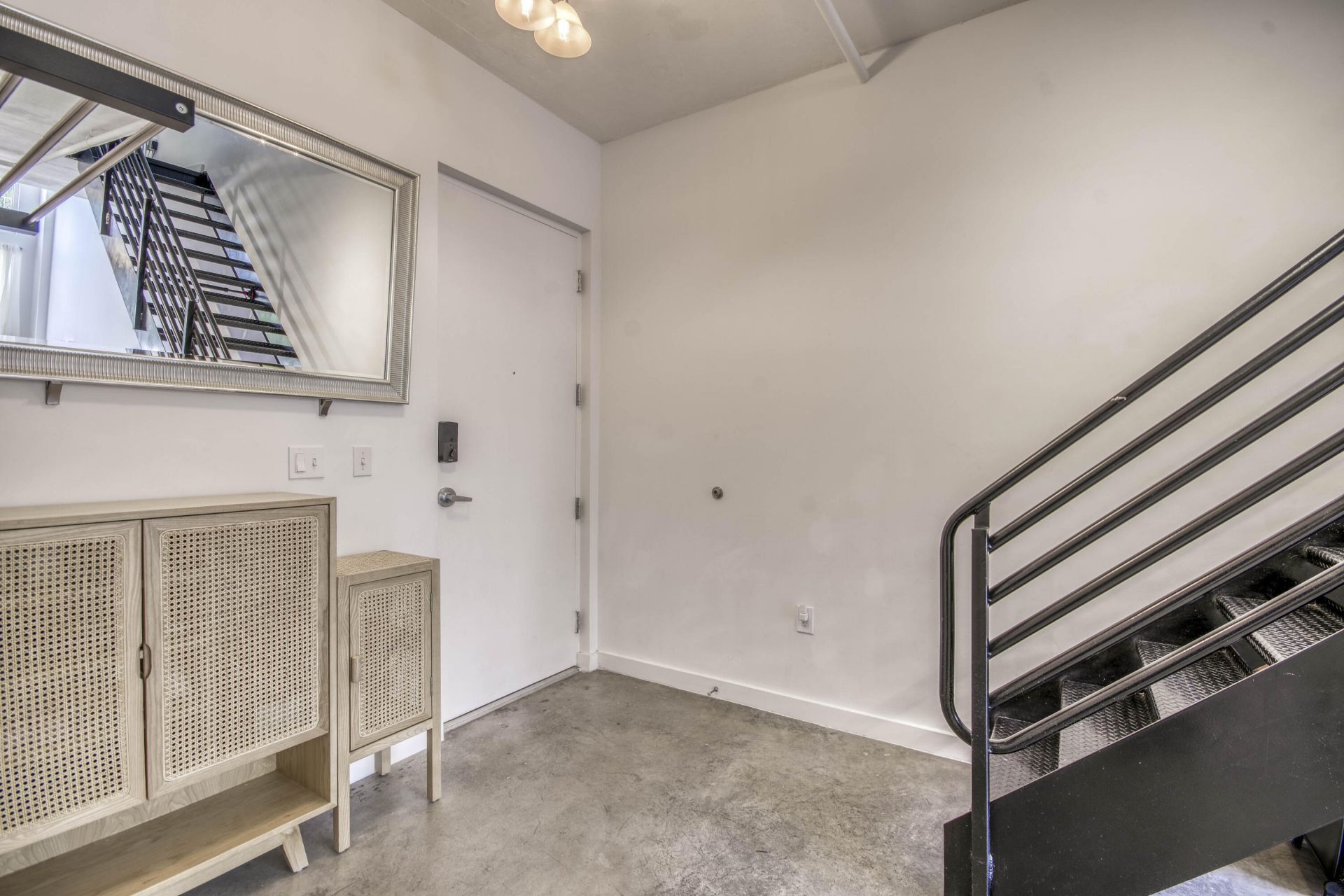 108 Lake Avenue, Unit 202, Lake Worth Beach, FL 33460 Photo