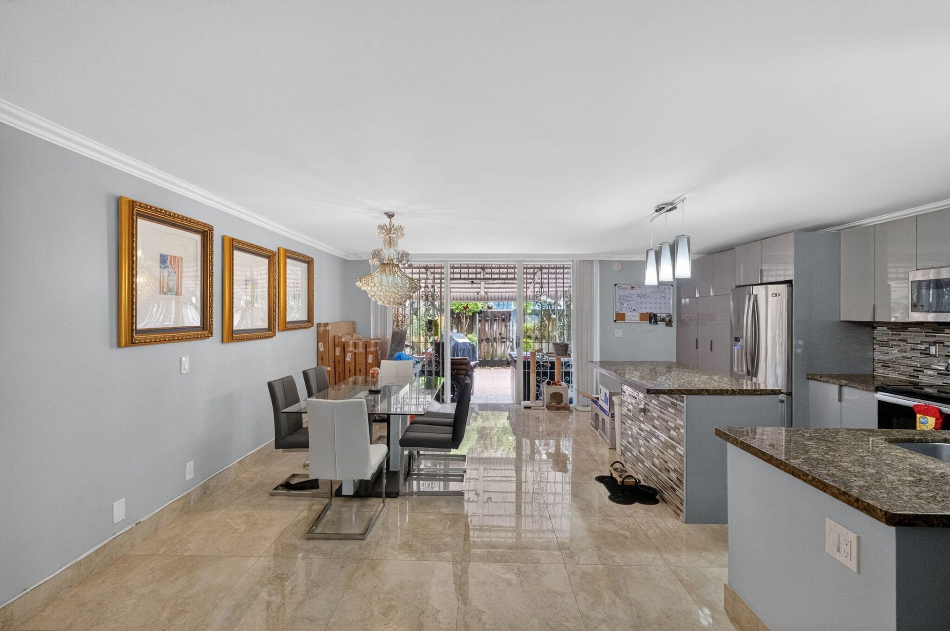 928 NE 27th Avenue, Hallandale Beach, FL 33009 Photo