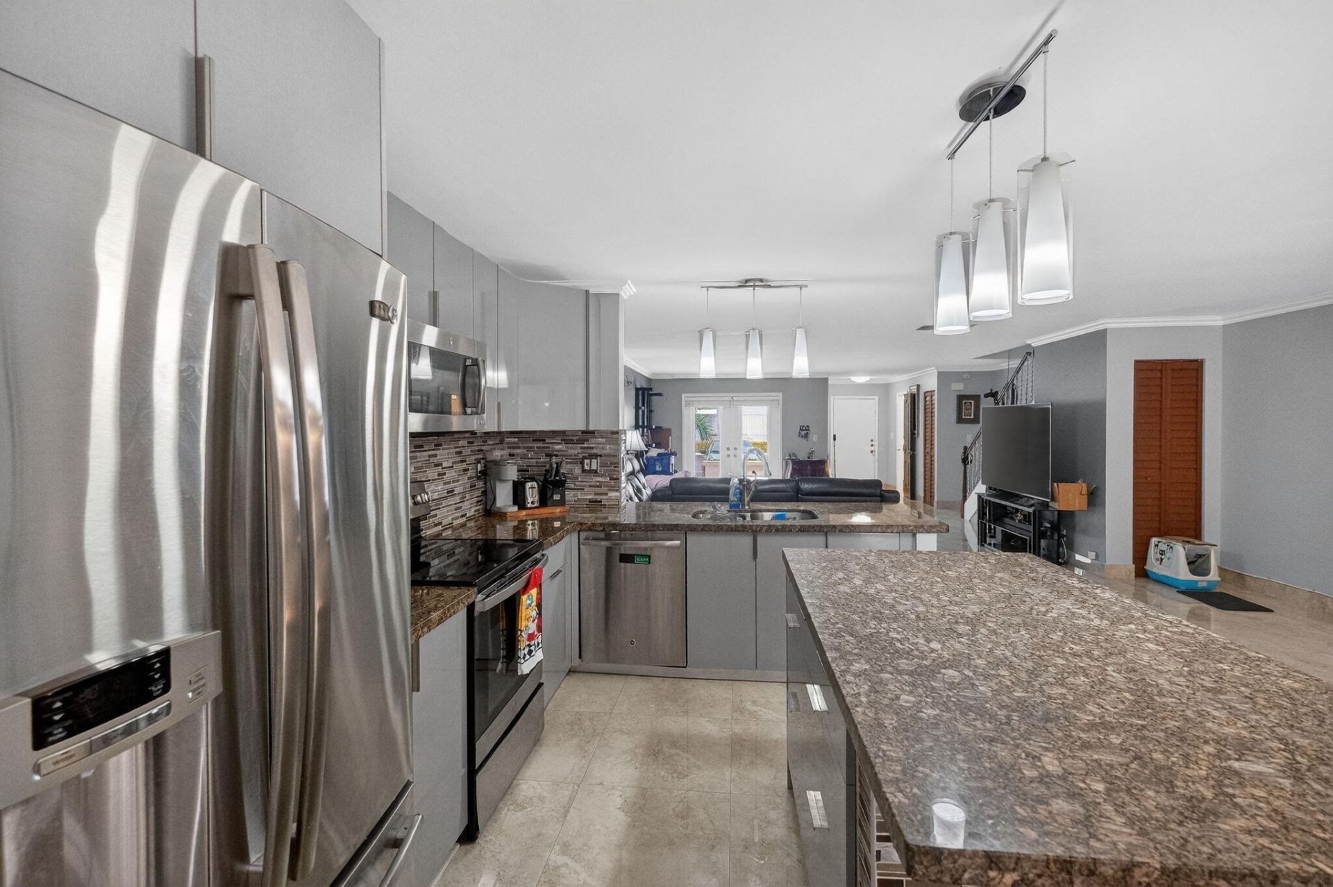 928 NE 27th Avenue, Hallandale Beach, FL 33009 Photo