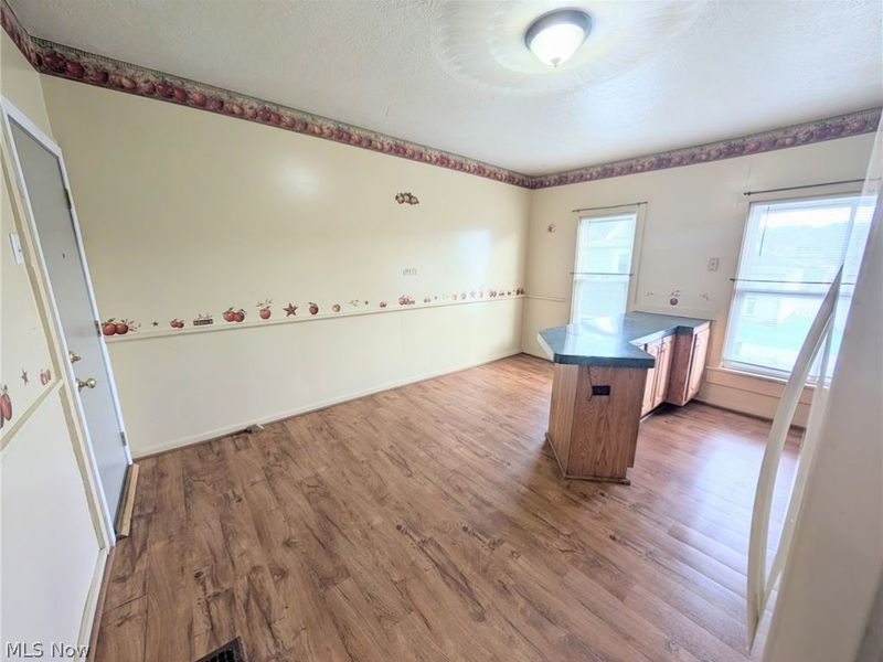 320 Sherman Street, Dennison, OH 44621 Photo 8