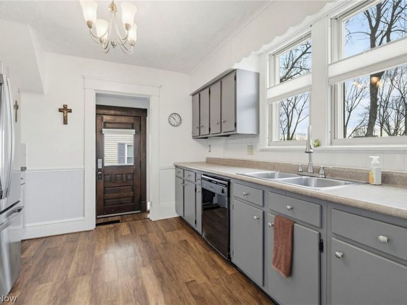 208 Bachtel Street SE, North Canton, OH 44720 Photo 17