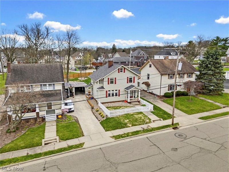 208 Bachtel Street SE, North Canton, OH 44720 Photo 5