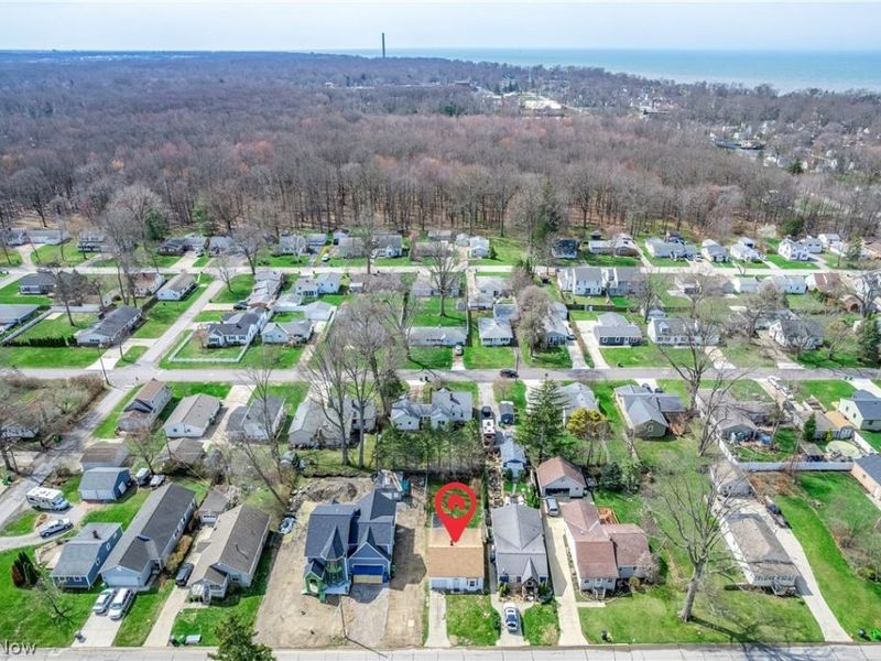 208 Sunset Road, Avon Lake, OH 44012 Photo 10