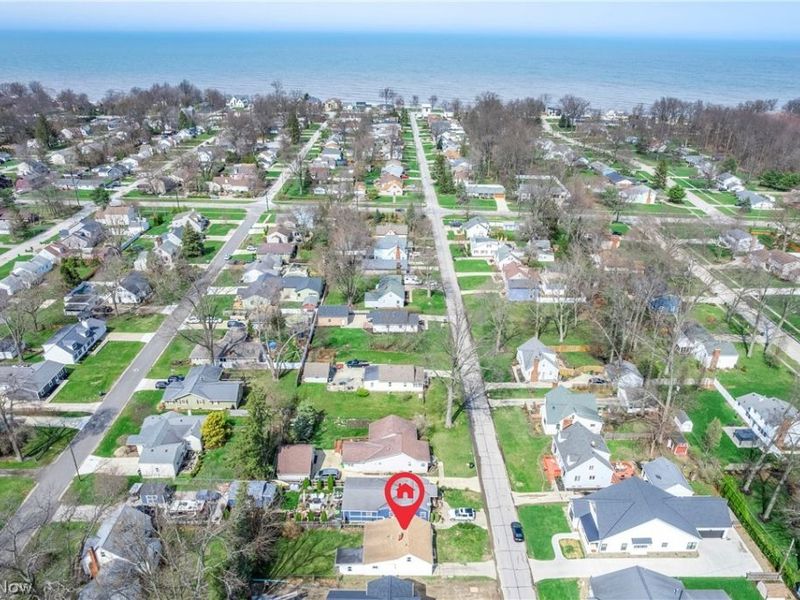 208 Sunset Road, Avon Lake, OH 44012 Photo 12