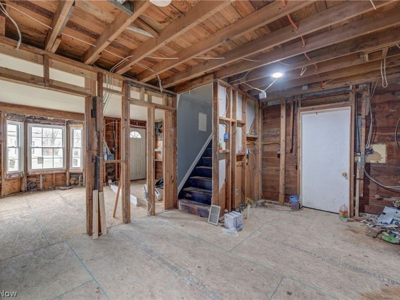 208 Sunset Road, Avon Lake, OH 44012 Photo 20