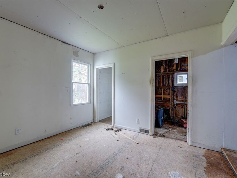 208 Sunset Road, Avon Lake, OH 44012 Photo 24