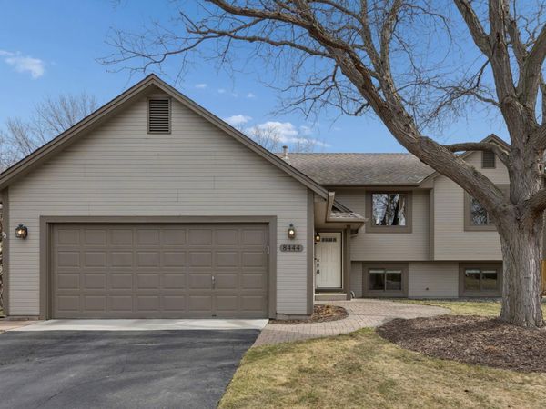 8444 Underwood Lane N, Maple Grove, MN 55369