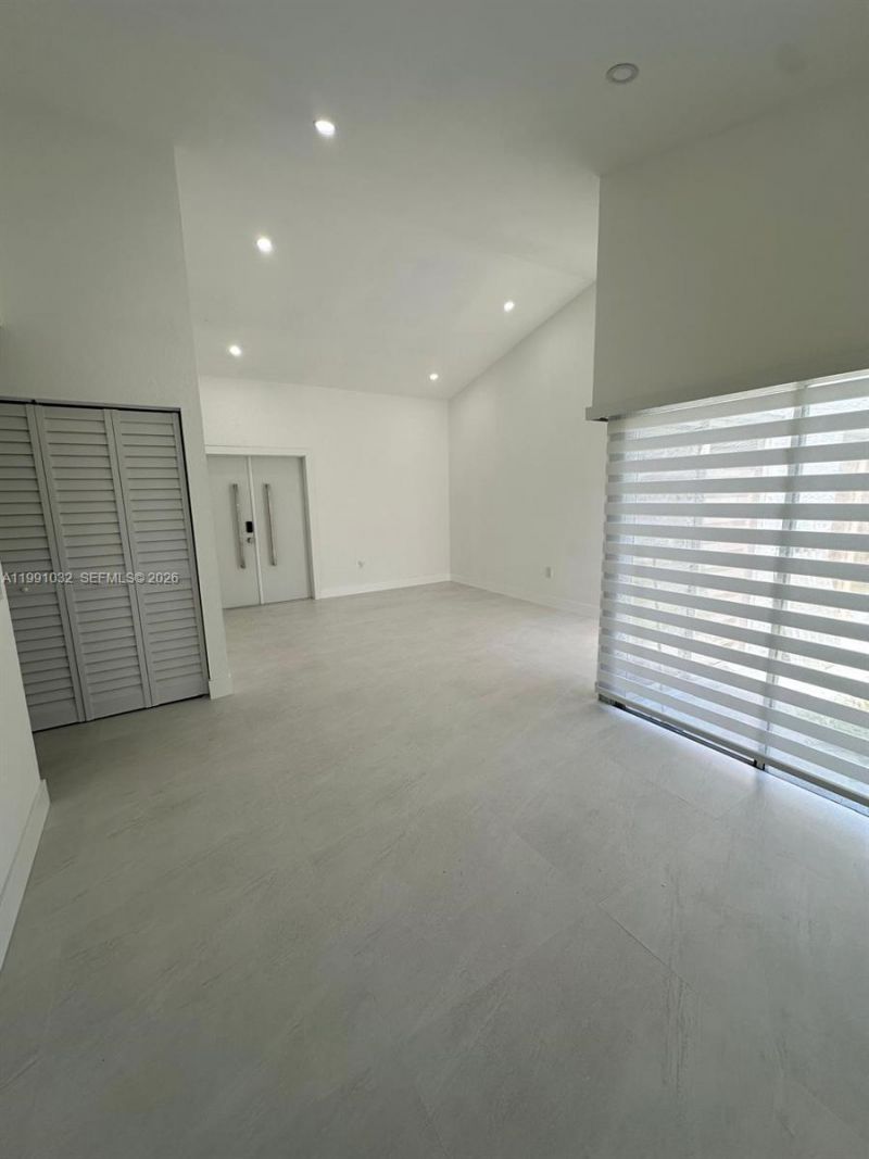 20926 SW 124th Ave Rd, Miami, FL 33177 Photo