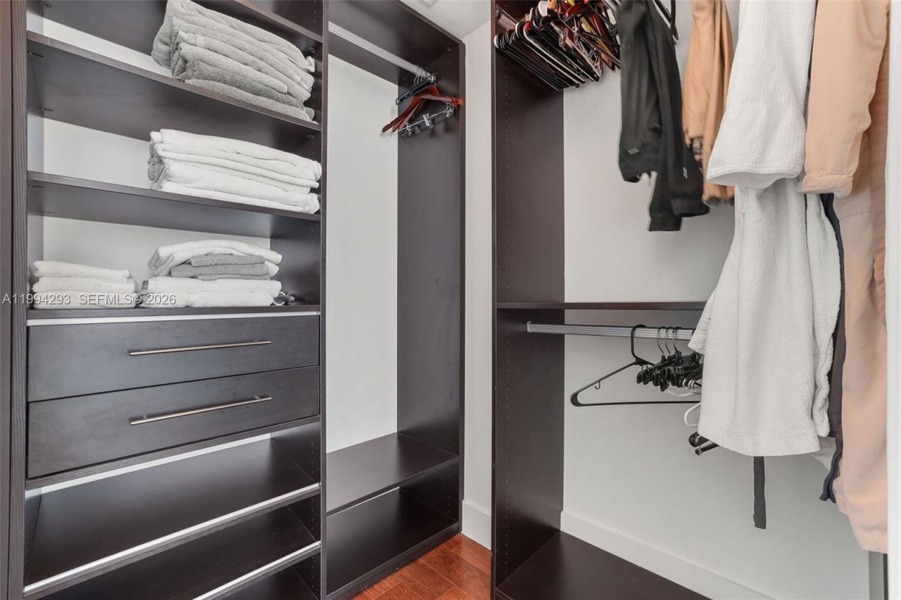 6801 Collins Ave , Unit 1112 (Door, Miami Beach, FL 33141 Photo