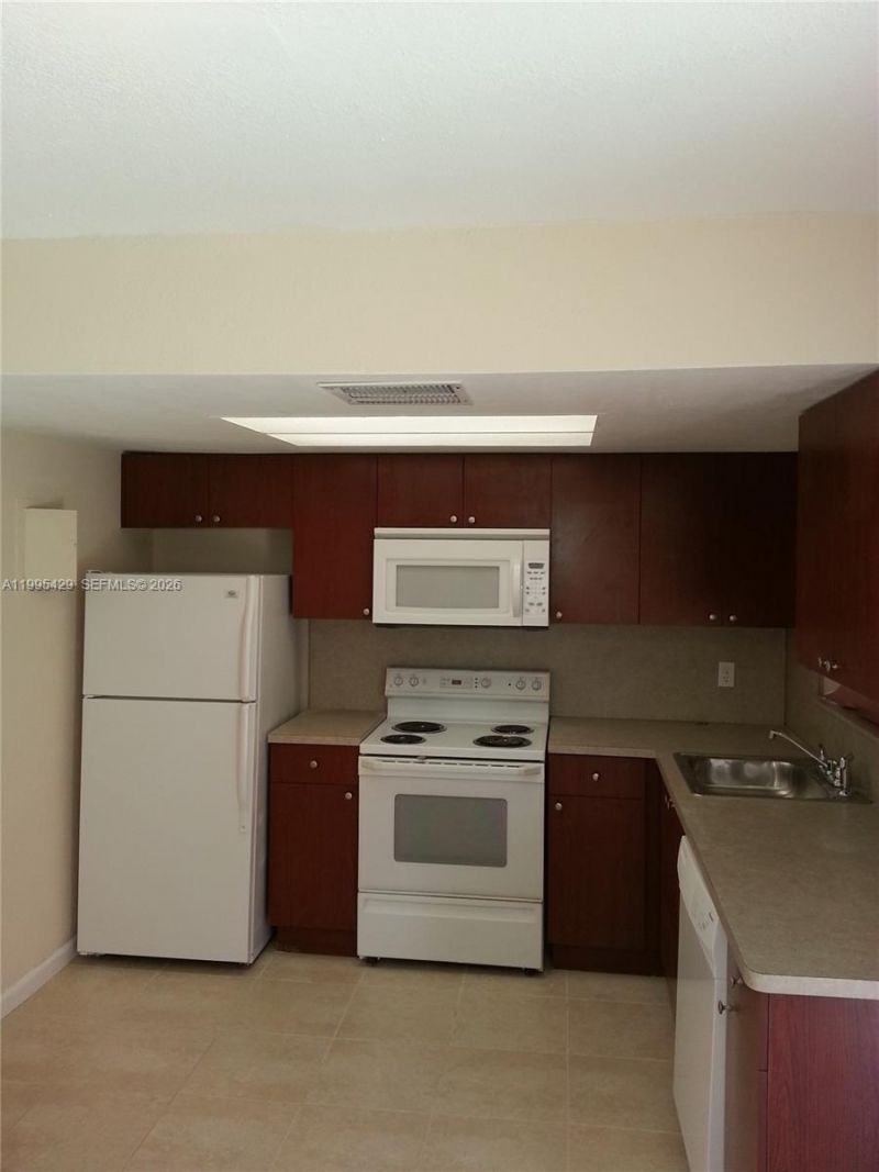 2604 NW 52nd Ave , Unit C15, Lauderhill, FL 33313 Photo