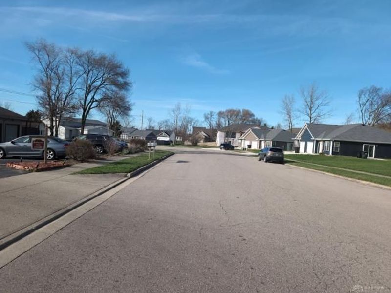 33 Highpoint Drive, Unit B, Miamisburg, OH 45342 Photo 4