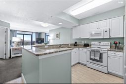 201 77th Ave. N  photo 4