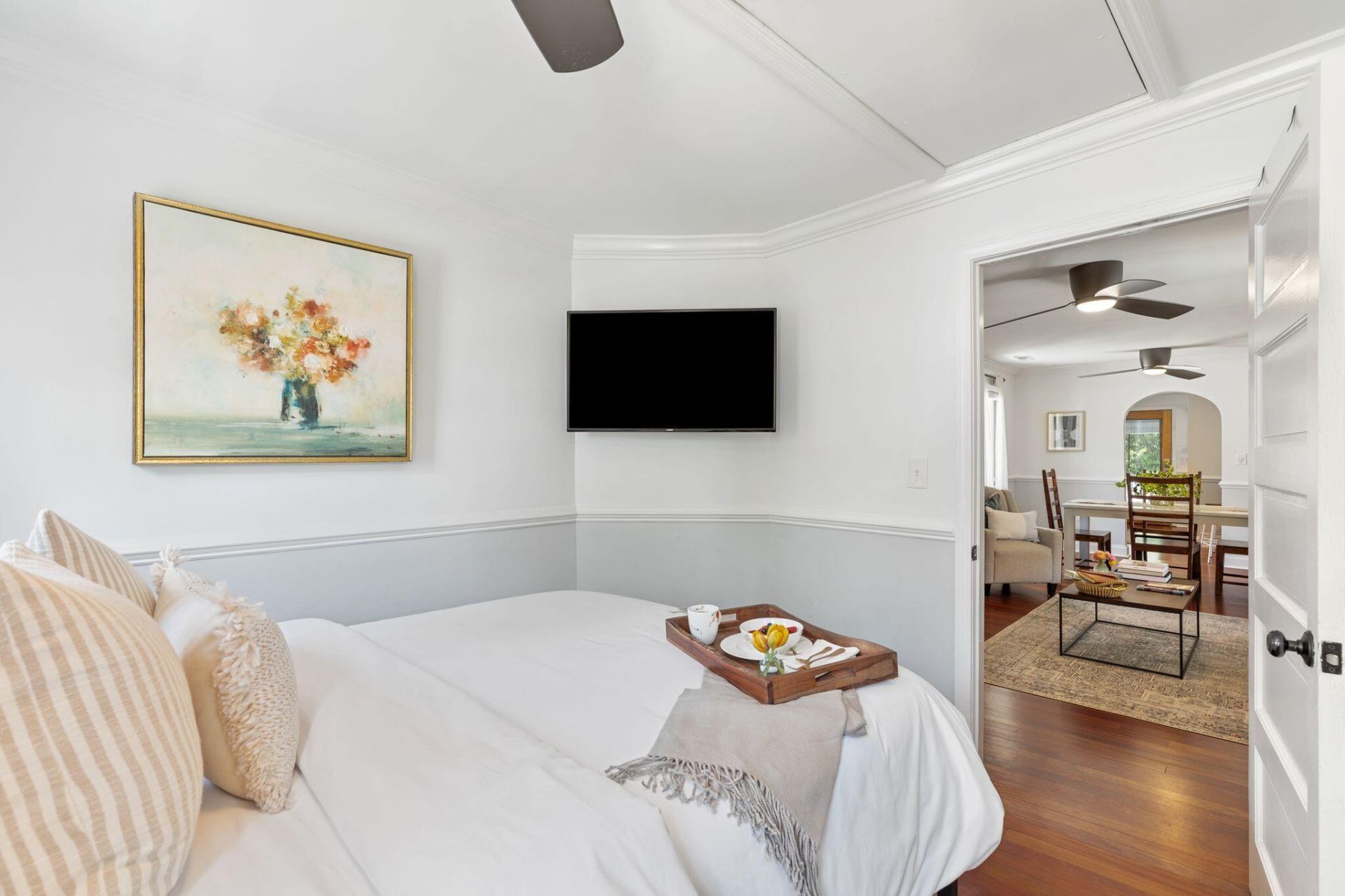 149 Line Street Photo 14