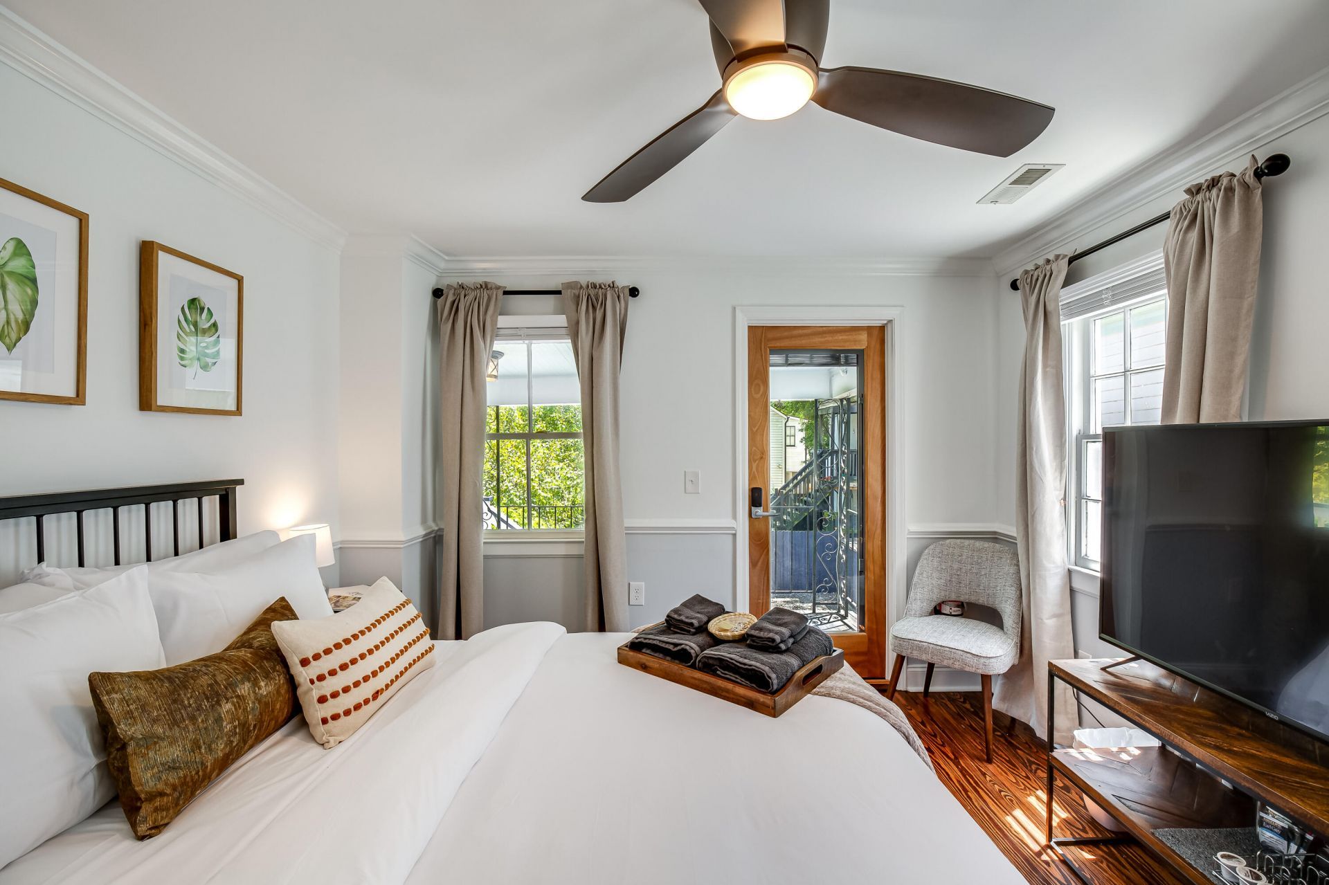 149 Line Street Photo 19