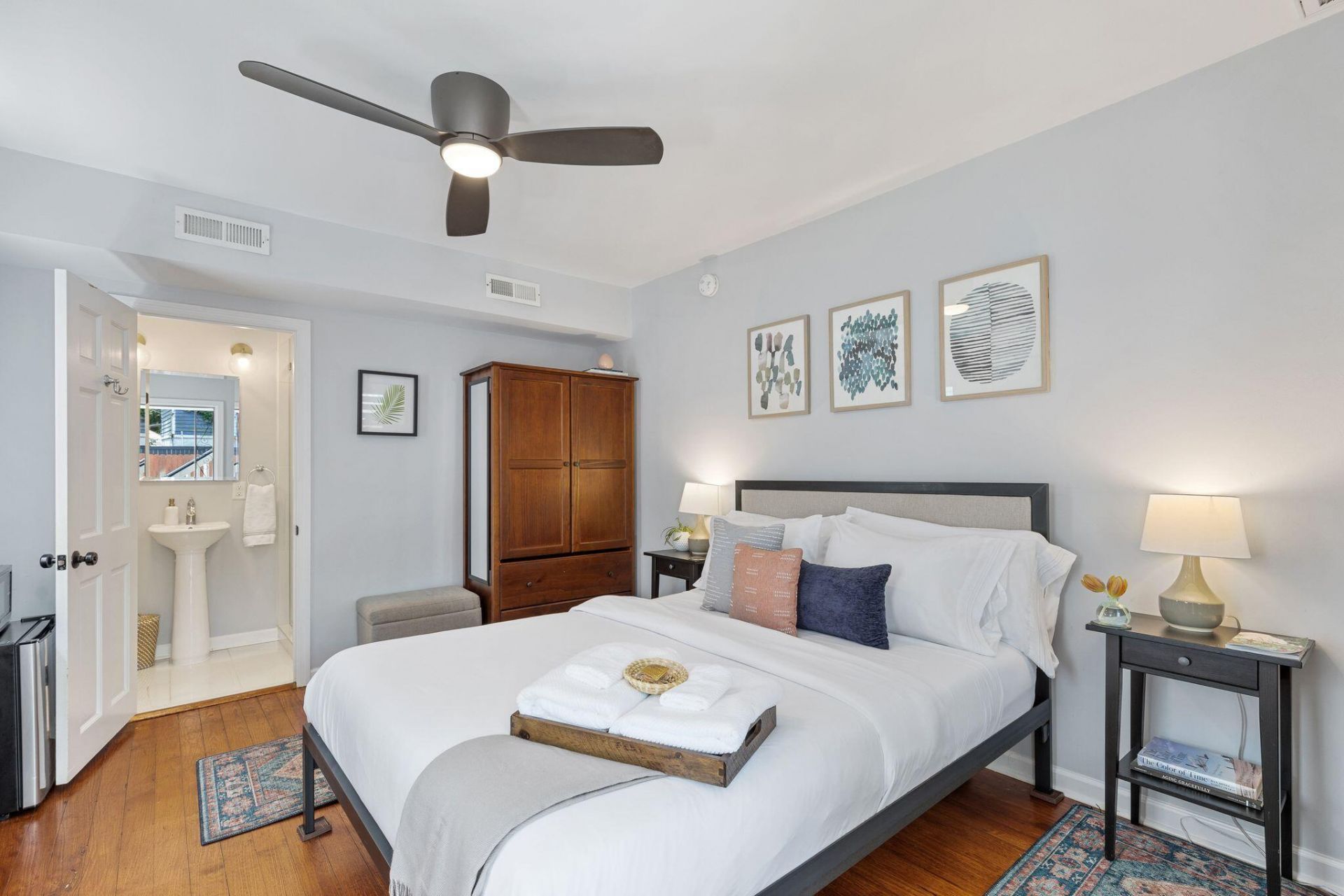 149 Line Street Photo 23