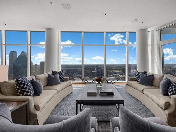 1918 Olive Street, Unit 3901, Dallas, TX 75201