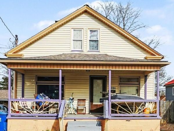 2204 Harmon Avenue , Niles, OH 44446