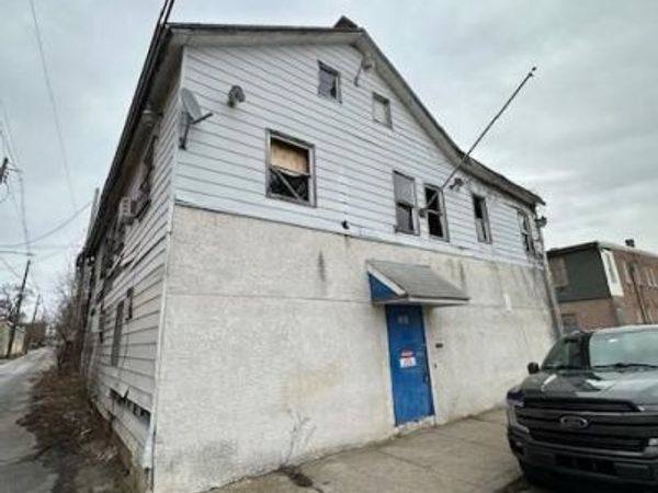 109 N 7TH AVENUE , COATESVILLE, PA 19320