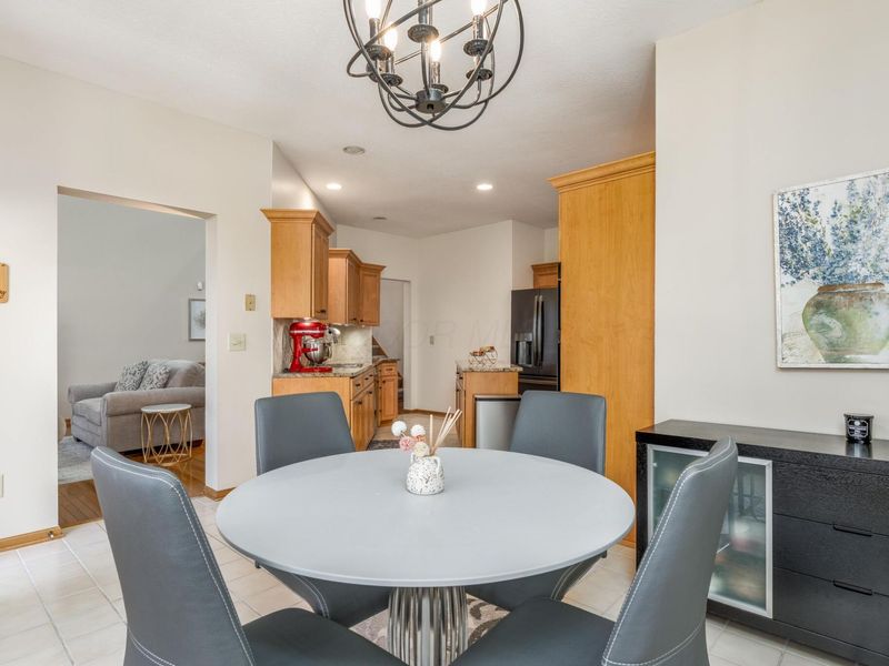 1204 Poppy Hills Drive , Blacklick, OH 43004 Photo 14