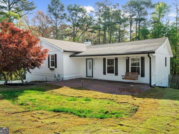 5251 Raintree Trail, Oakwood, GA 30566