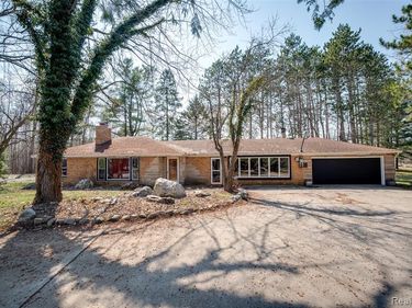8780 Dixie Highway, Birch Run Twp, MI 48415