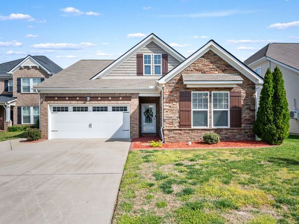 3328 Milkweed Dr, Murfreesboro, TN 37128