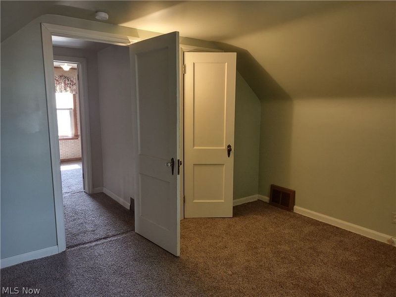 2520 Daleford Avenue NE, Canton, OH 44705 Photo 28