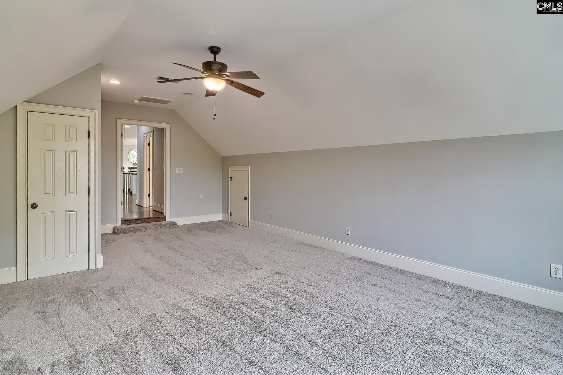 241 River Club Road Photo 37