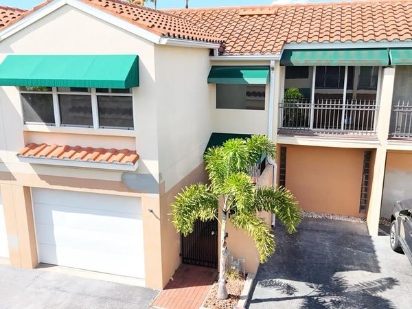 824 PADUA LANE , CLEARWATER, FL 33756