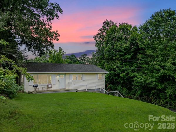 11 Oakley Dogwood Drive , Asheville, NC 28803