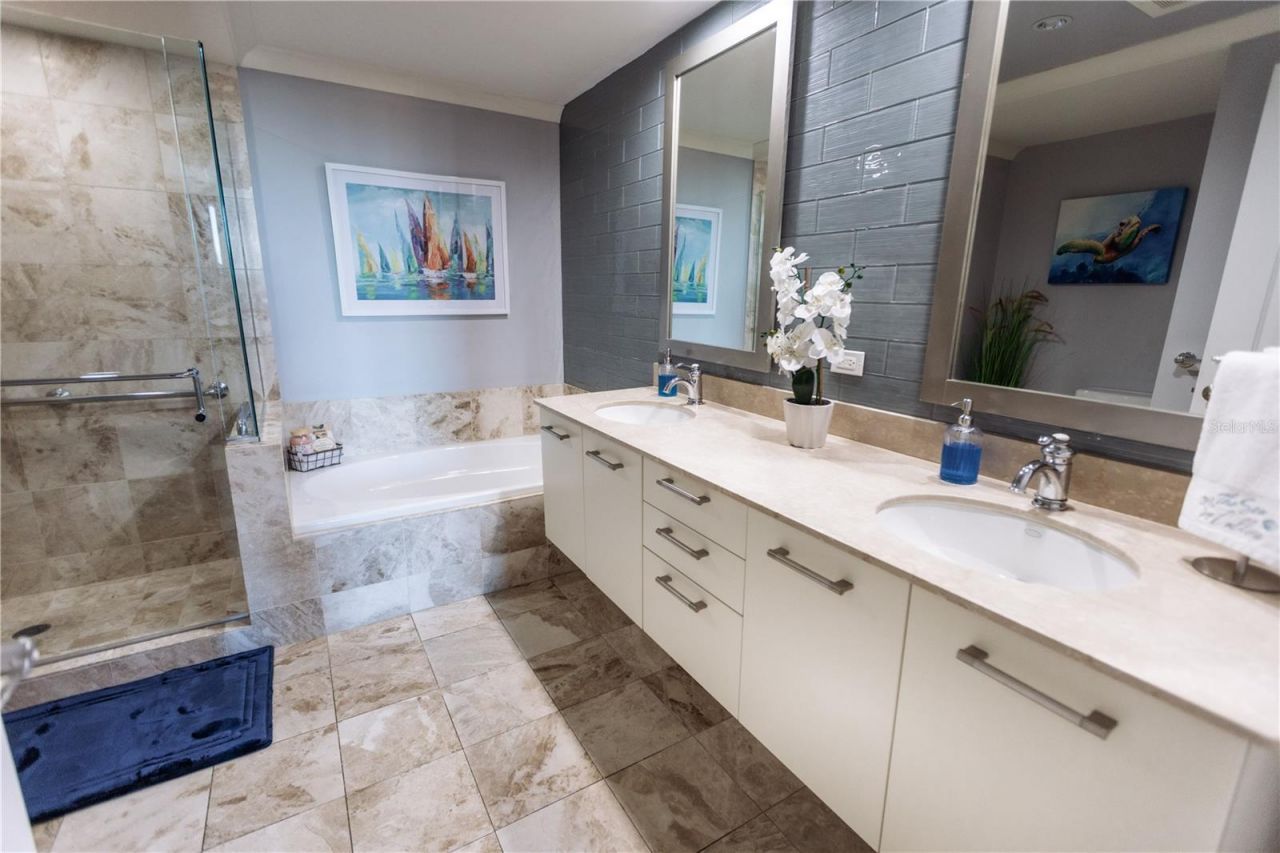 1350 Main Street, Unit 709, Sarasota, FL 34236 Photo