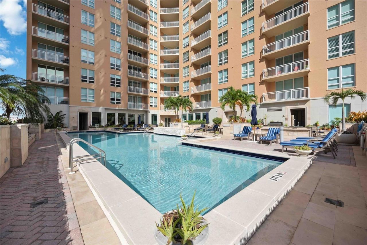 1350 Main Street, Unit 709, Sarasota, FL 34236 Photo