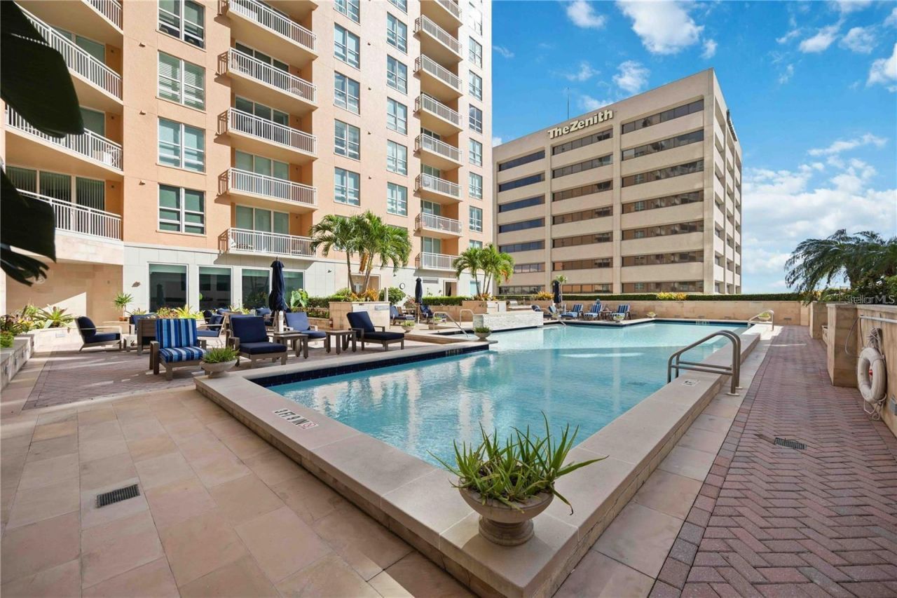 1350 Main Street, Unit 709, Sarasota, FL 34236 Photo